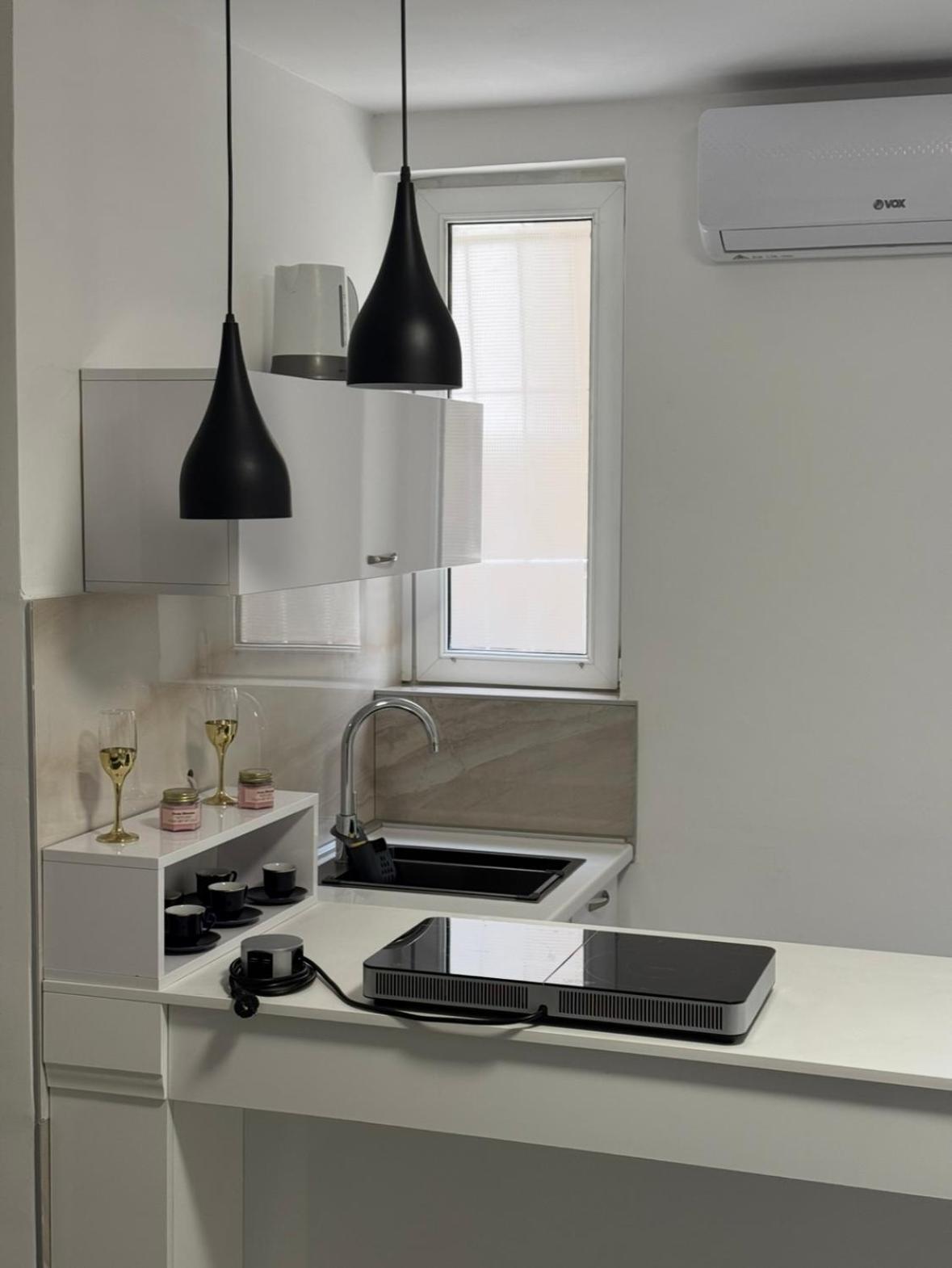 Alexandar13 Apartment เบลเกรด ภายนอก รูปภาพ